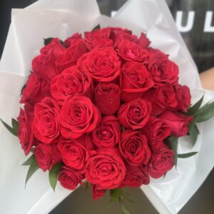 Buquê Rosas Vermelhas 50 Botões